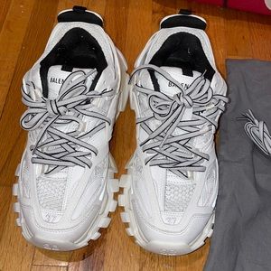 authentic balenciaga track sneakers great condition